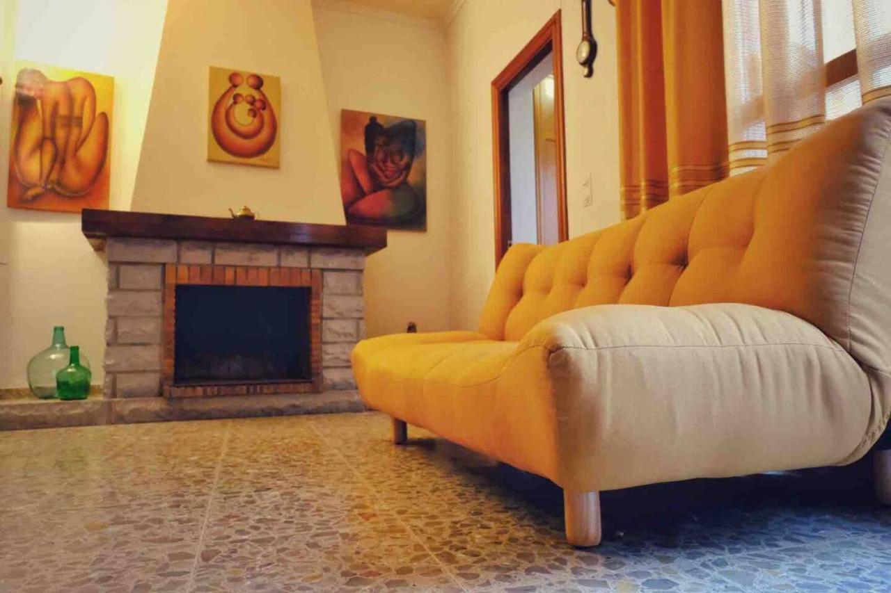 Casa Rural “Ca Robert” Callosa de Ensarriá Exterior foto